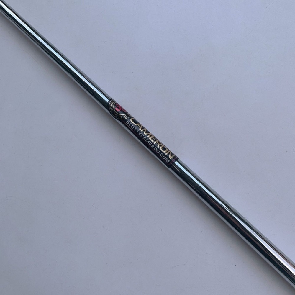 16 Scotty Cameron Putter