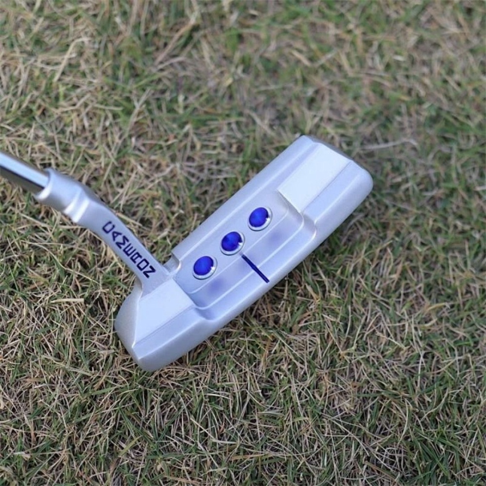 30 Scotty Cameron Putter