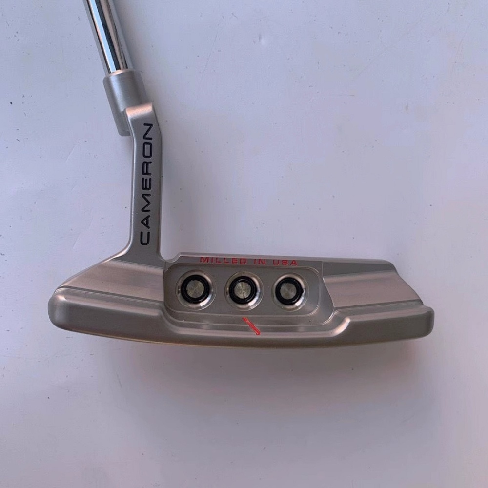 33 Scotty Cameron Putter