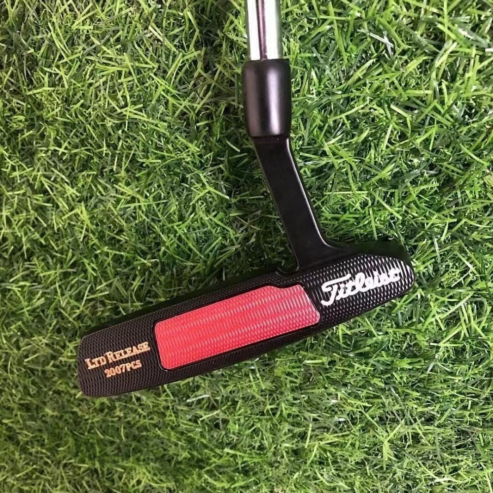 34 Scotty Cameron Putter