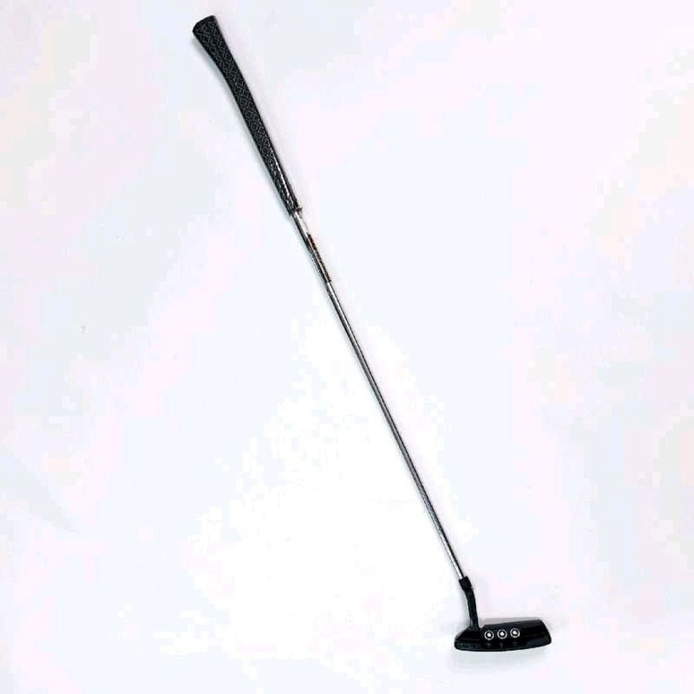 37 Scotty Cameron Putter