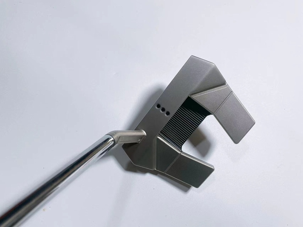 49 Scotty Cameron Putter