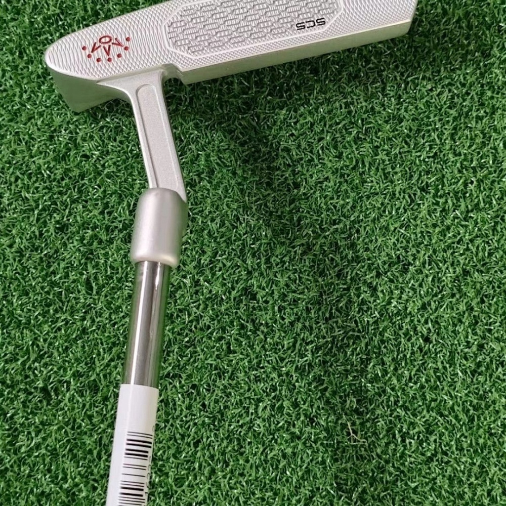 52 Scotty Camero Putter