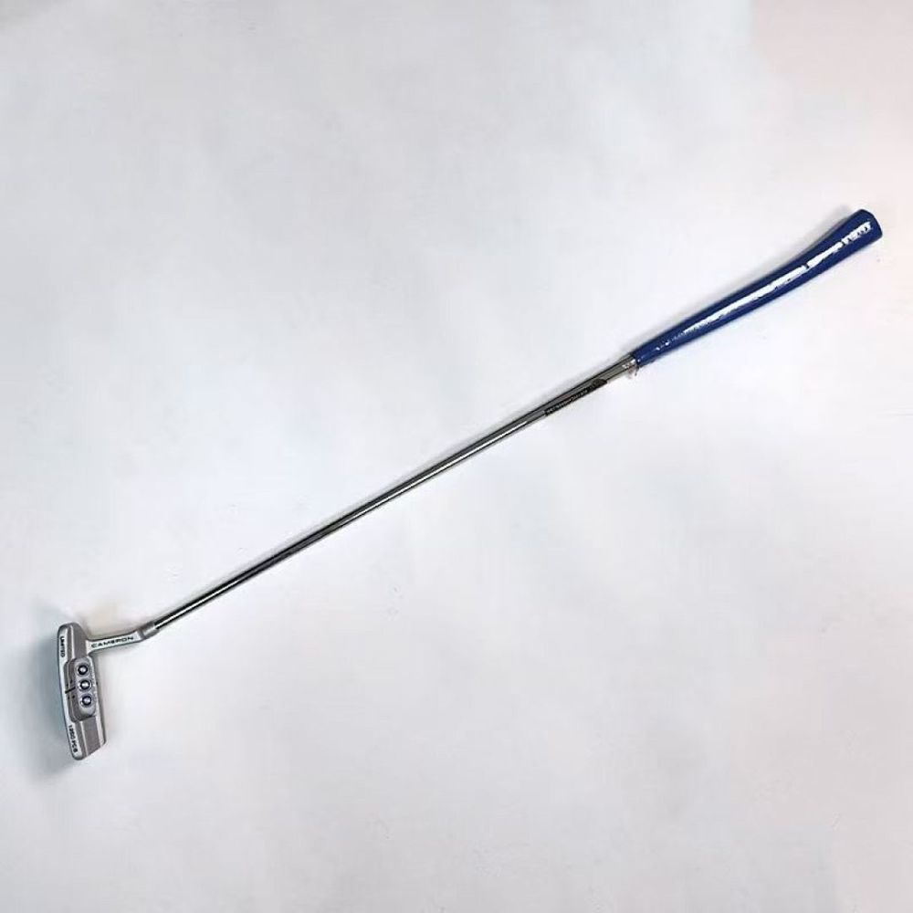 60 Scotty Cameron Putter