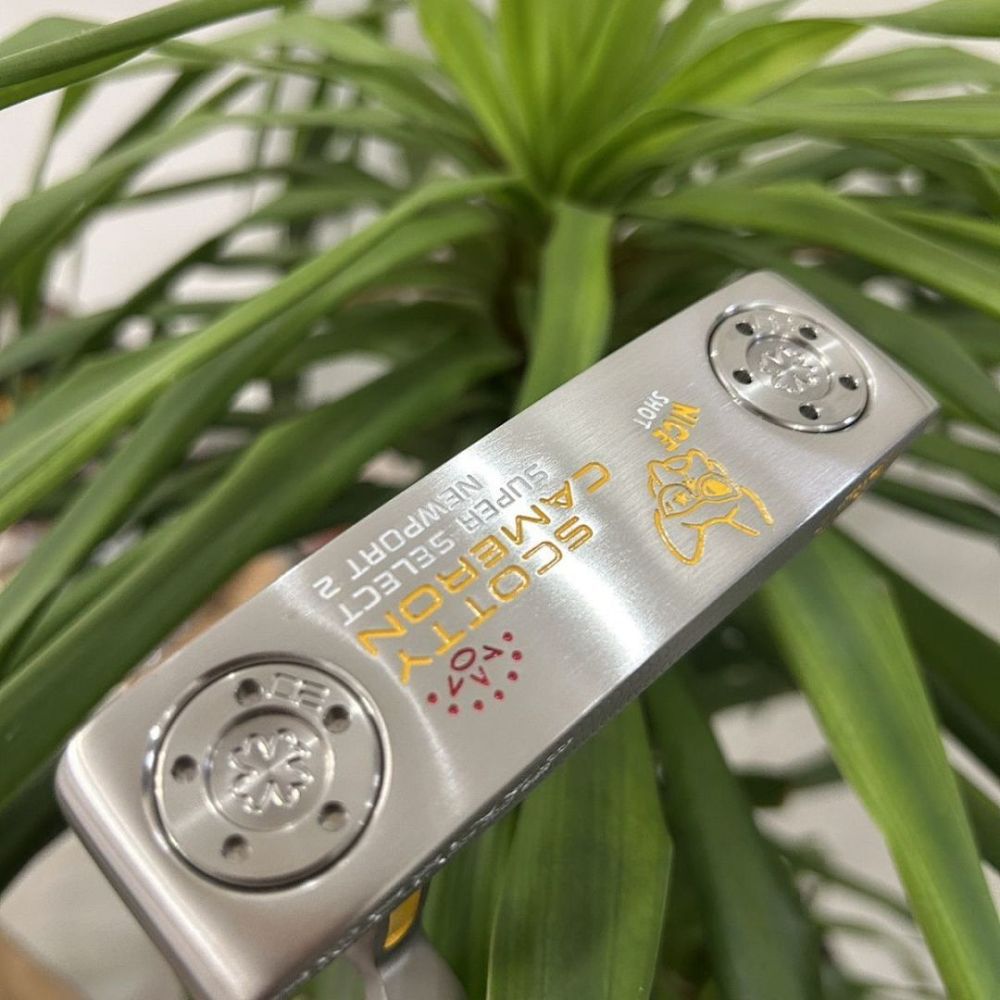67 Scotty Cameron Putter