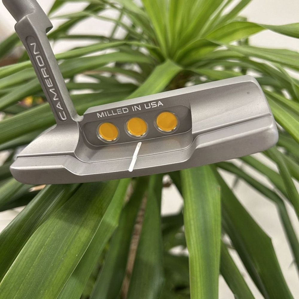 67 Scotty Cameron Putter