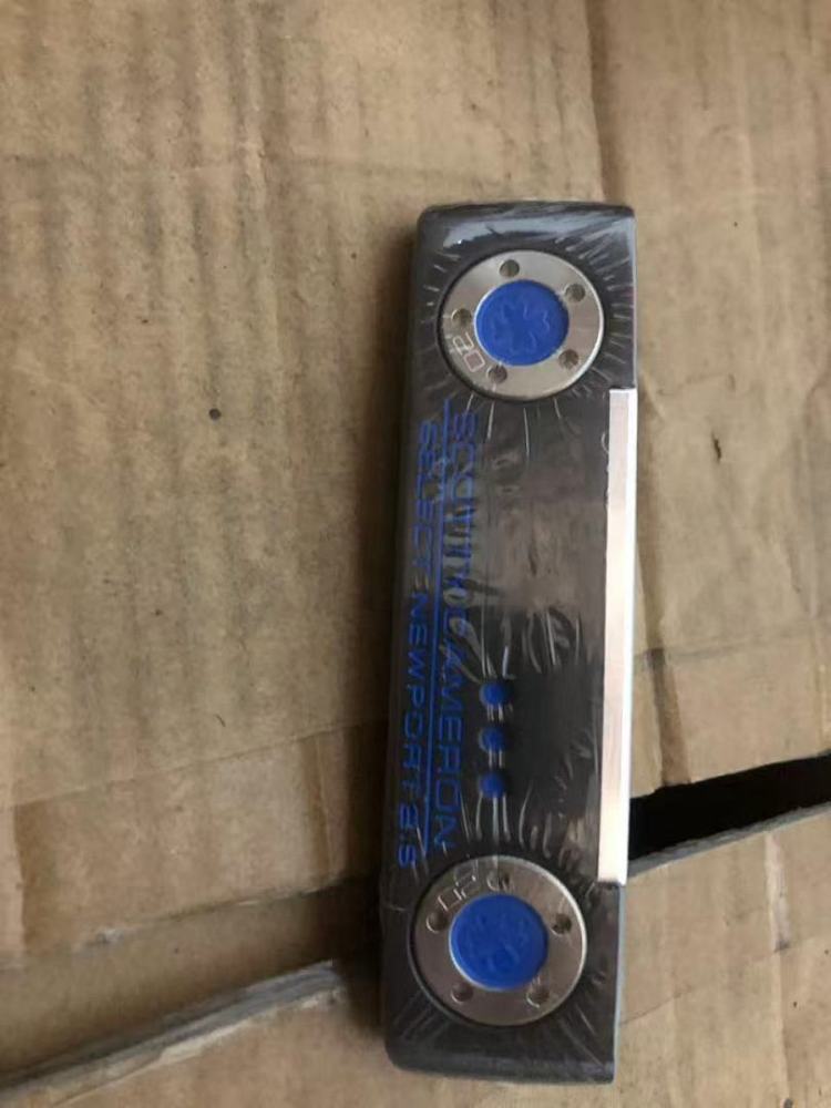 76 Scotty Cameron Putter