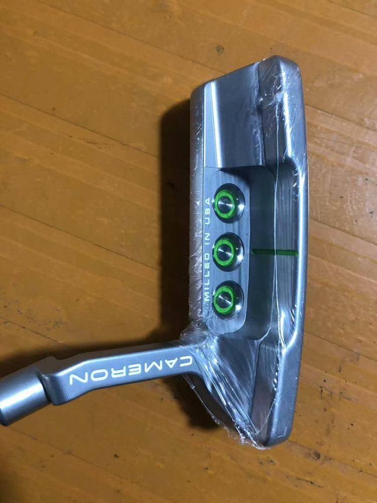 77 Scotty Cameron Putter