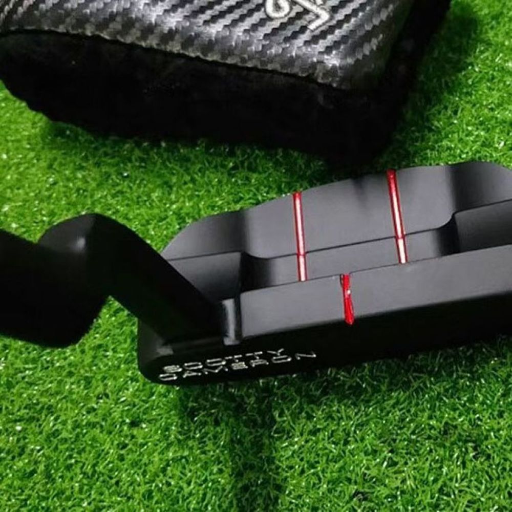 Scotty Cameron Left hand putter 1