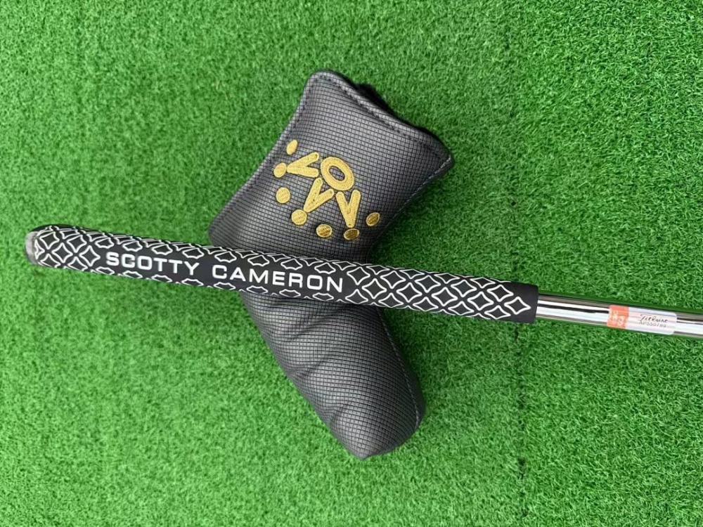 26 Scotty Cameron Putter
