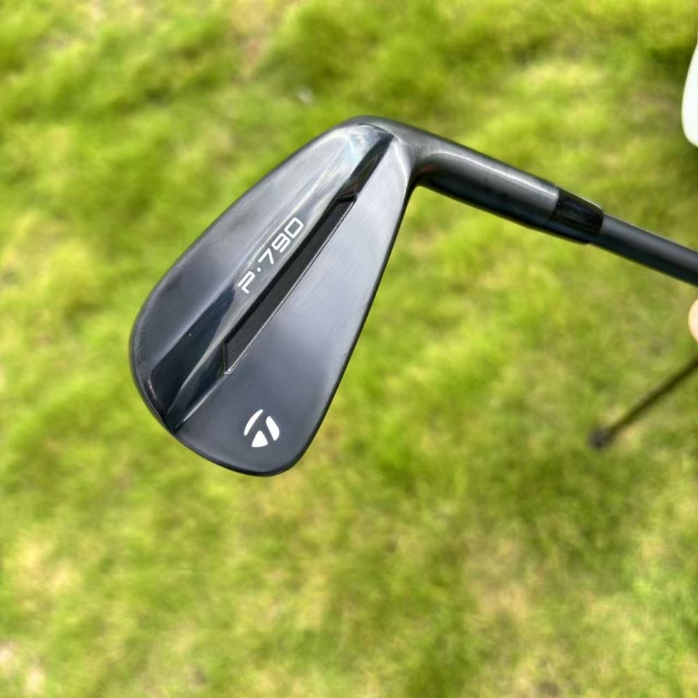 P790 black