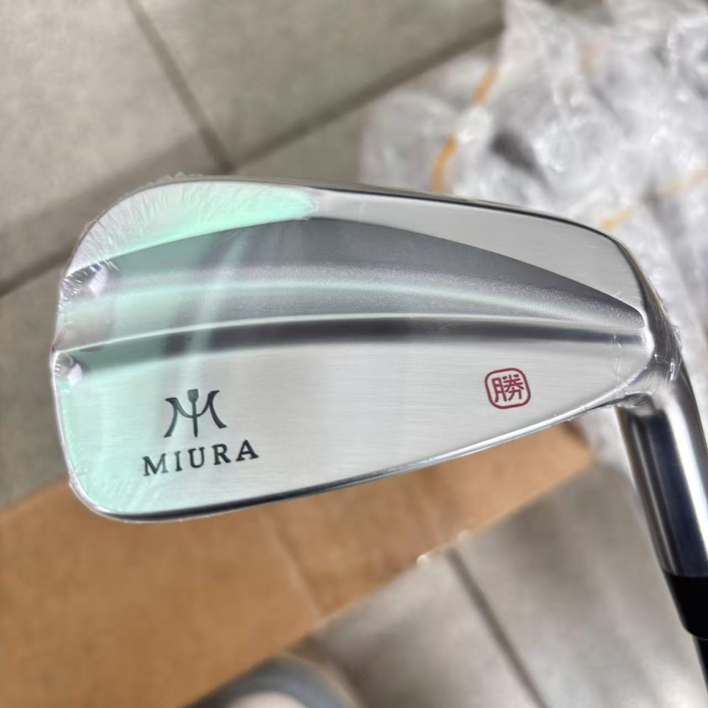 KM-700 Irons