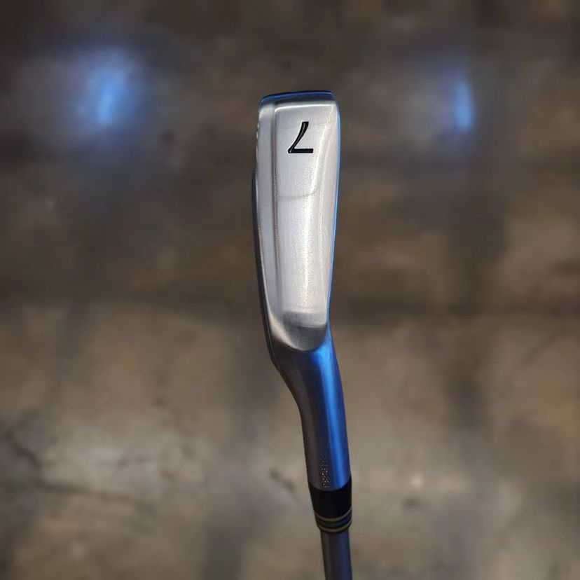 AF 305 Irons