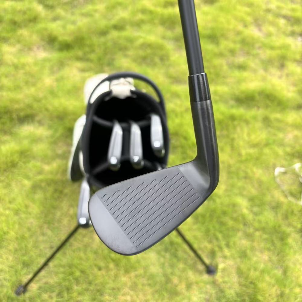 P790 black