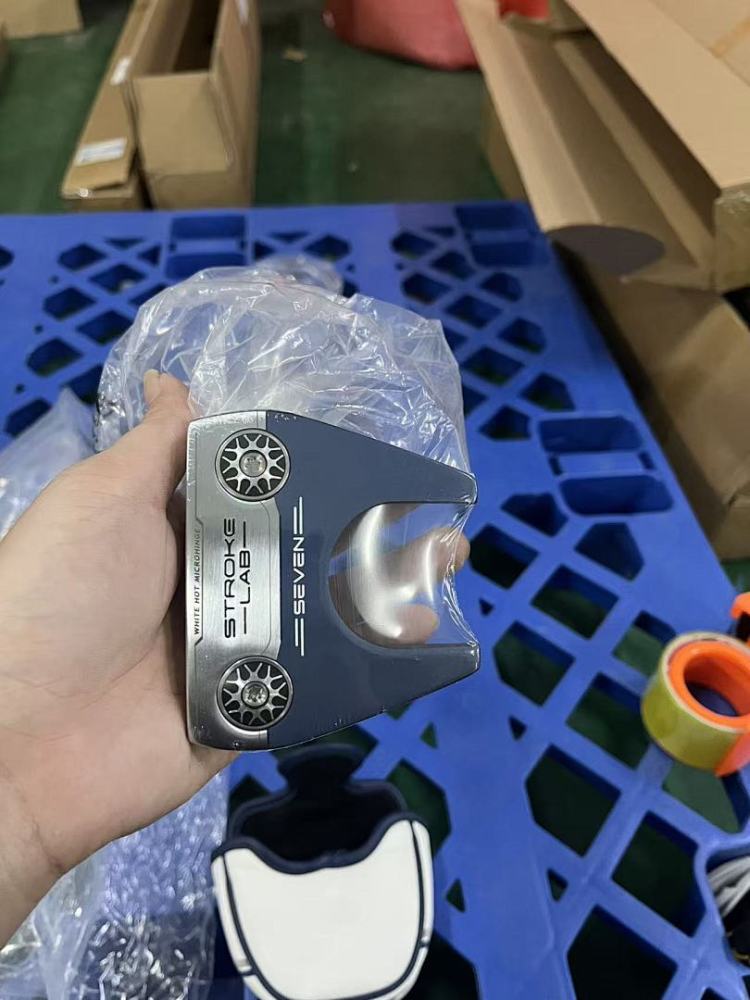 Odyssey Putter-02
