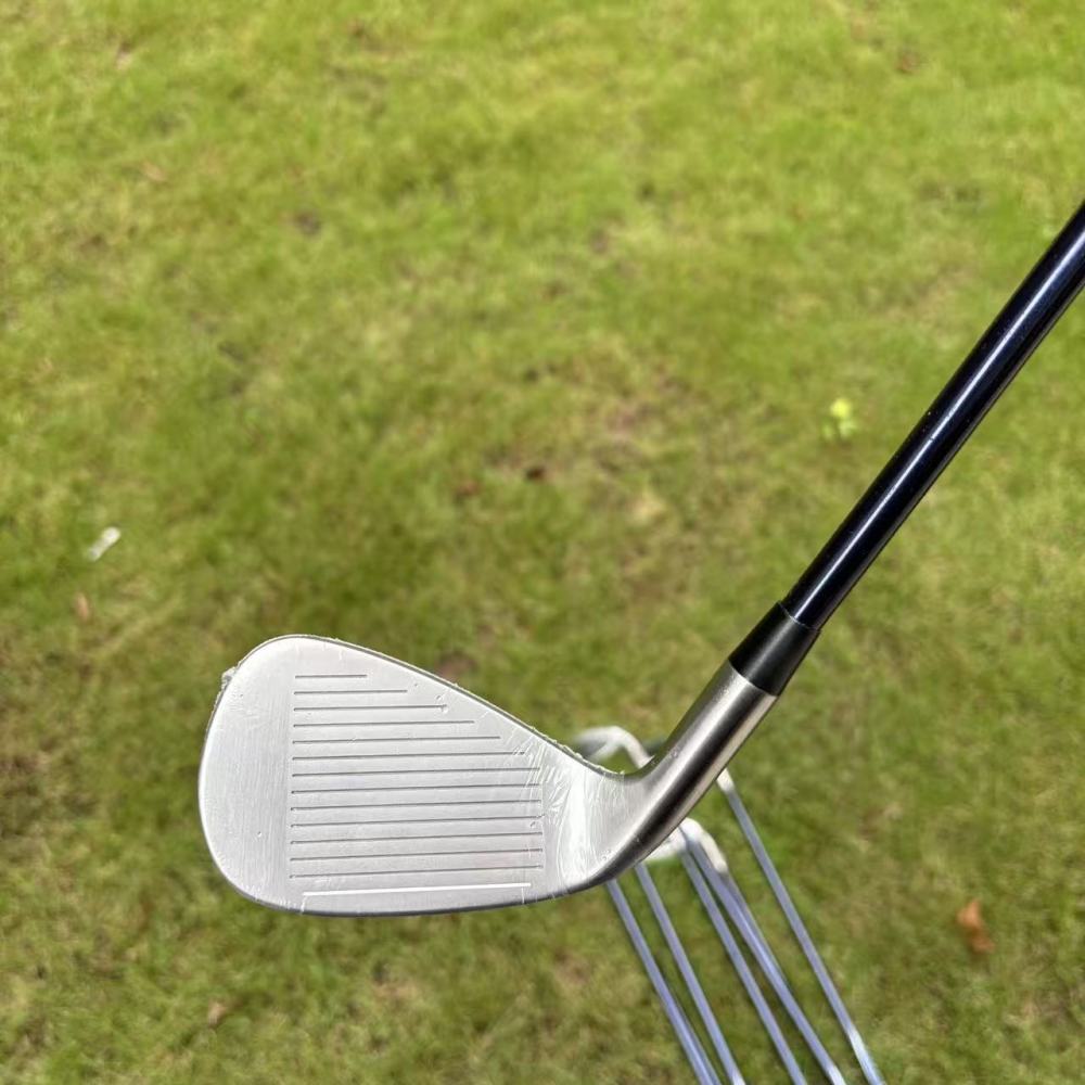 QI10 Irons