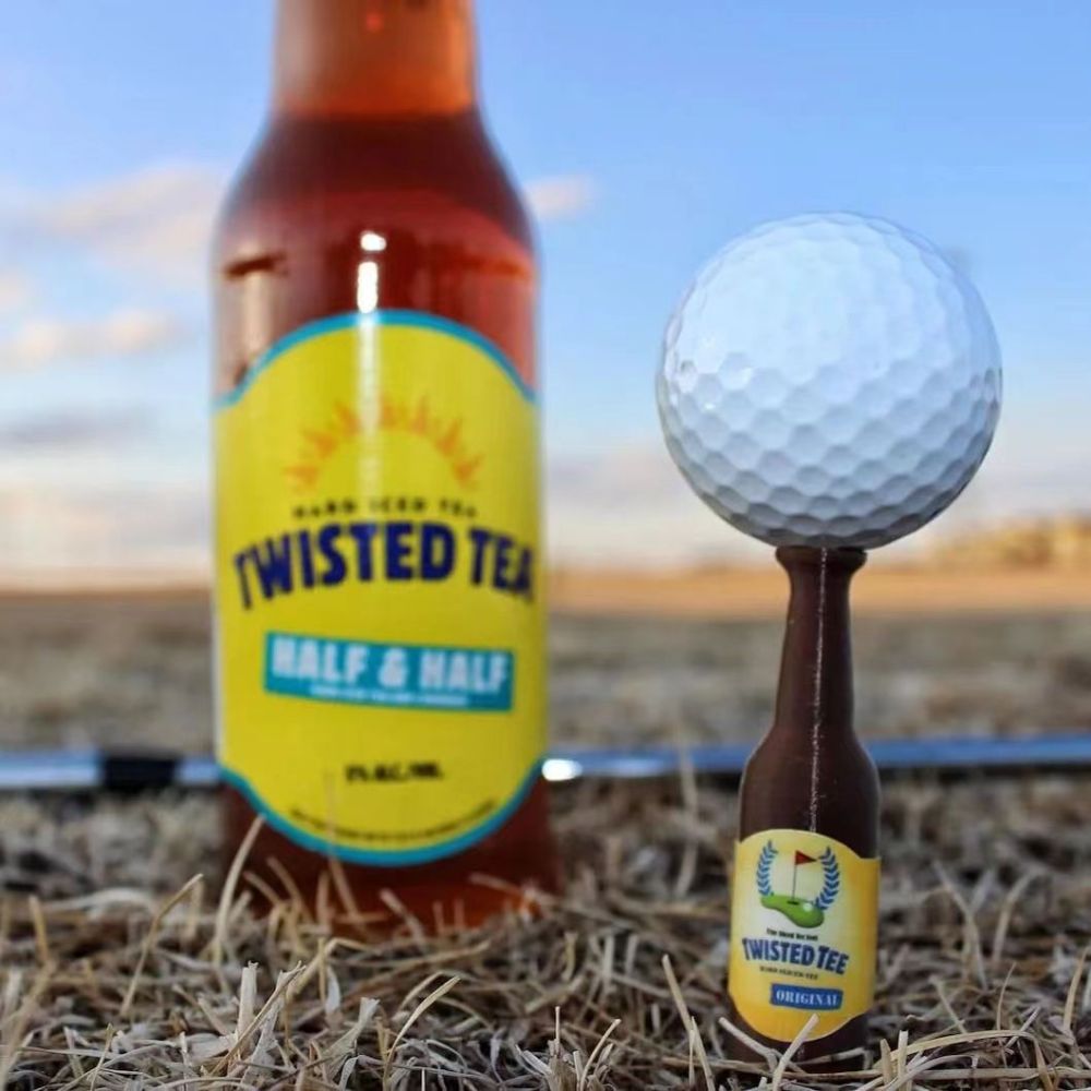 Tee 16