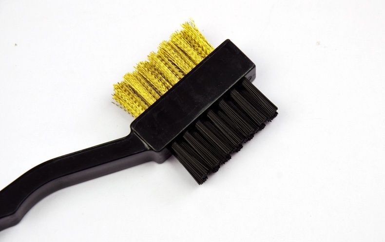 Brush 03