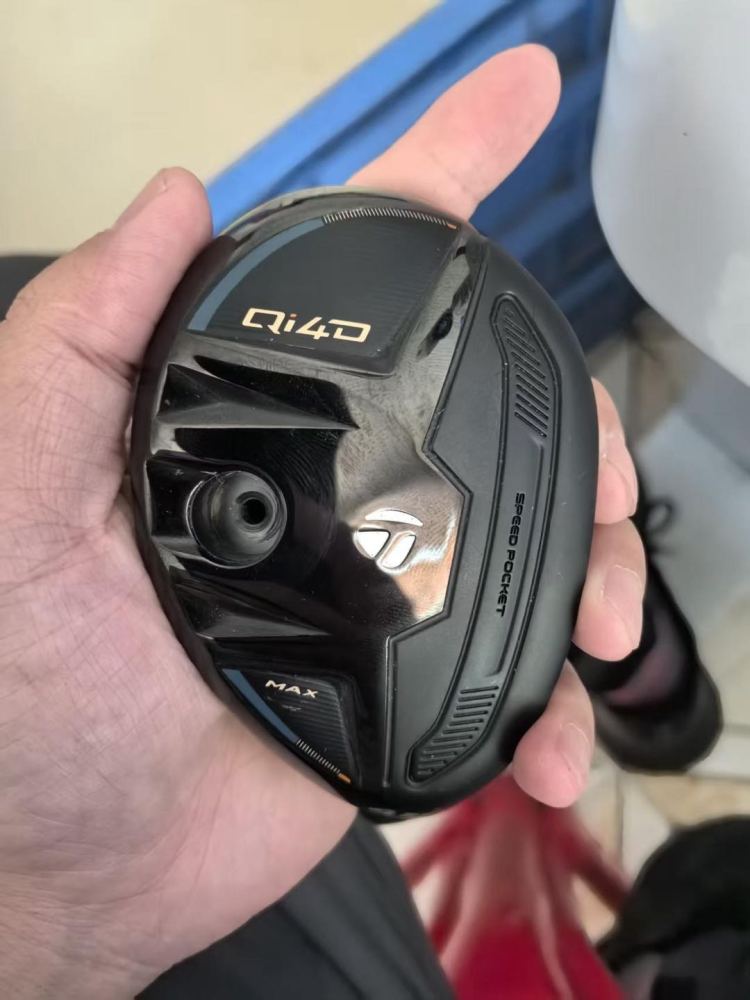 QI4D MAX