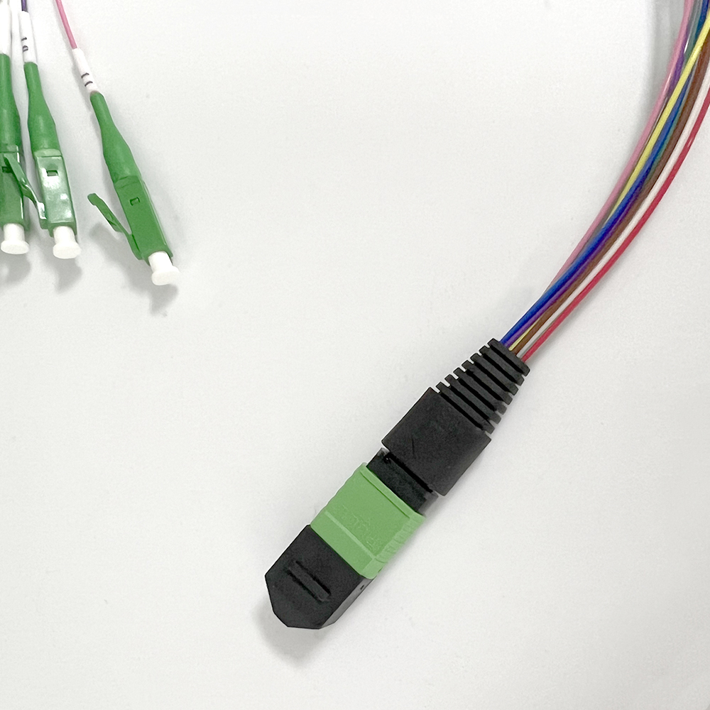 MPO APC - LC APC Fanout Patch Cord 12 Cores 0.3 meters