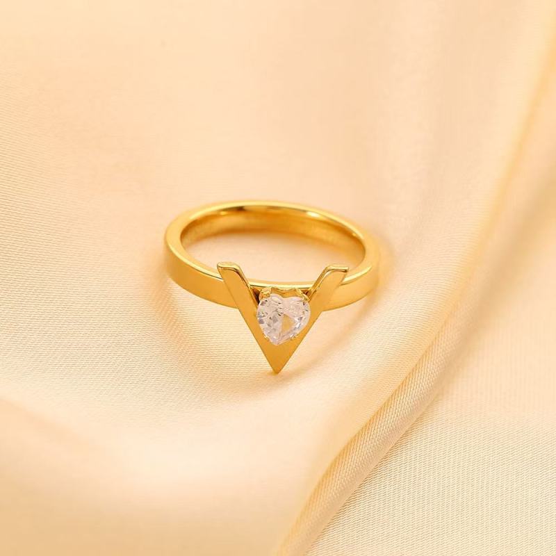 V Ring