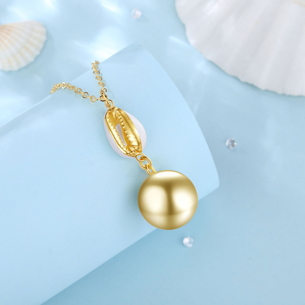 Shell Charm 18K Gold-Plated Harmony Bola Pendant