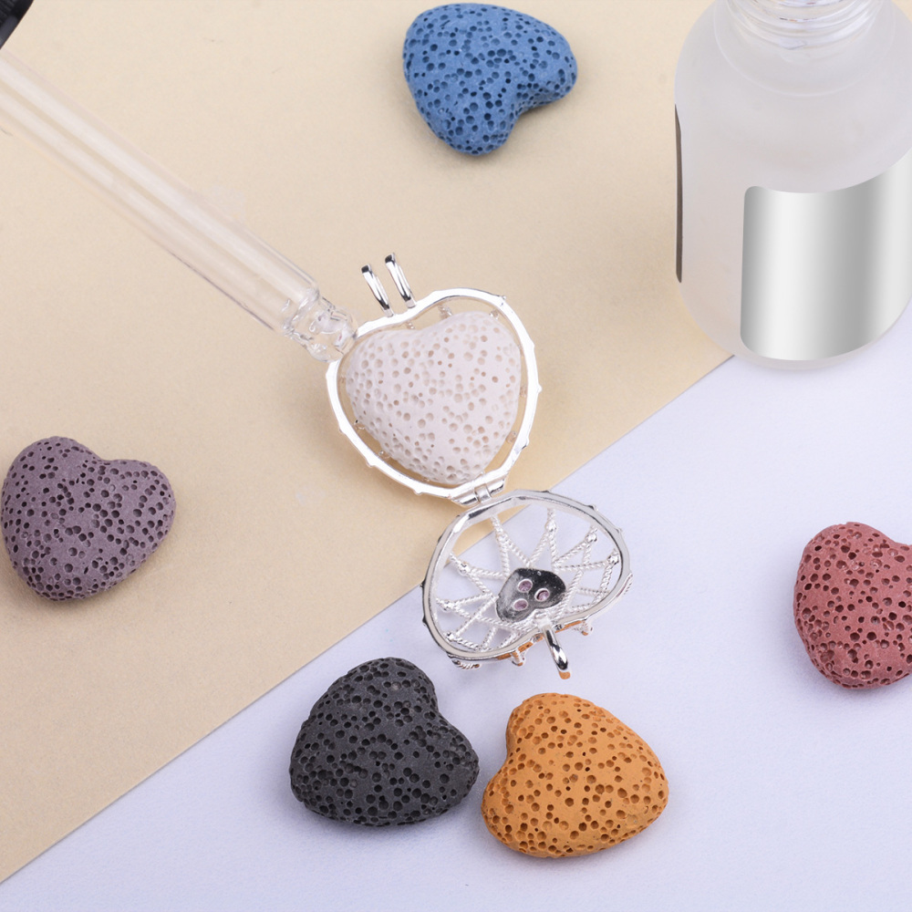 Heart-Shaped Volcanic Stone Aroma Diffuser Necklace