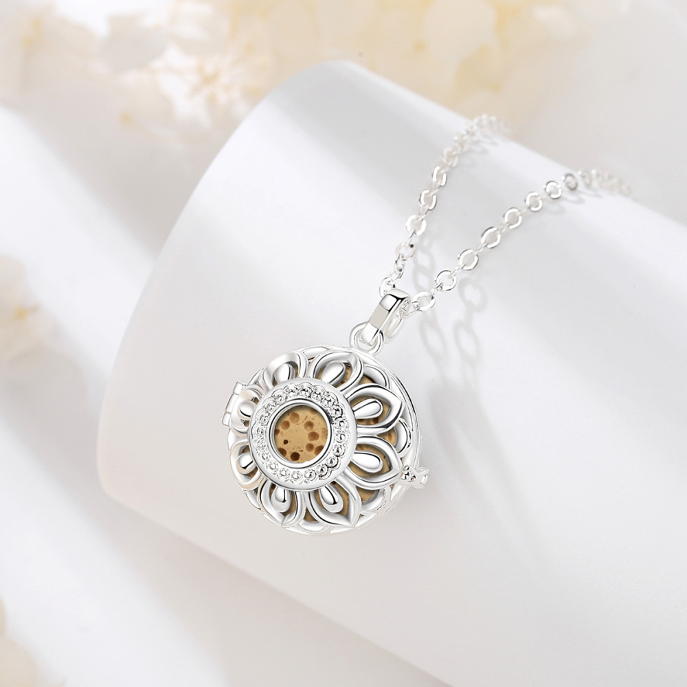 Mandala Lava Stone Aromatherapy Pendan