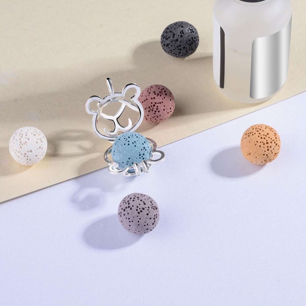 Bear-Shaped Aromatherapy Oil Diffuser Cage Pendant