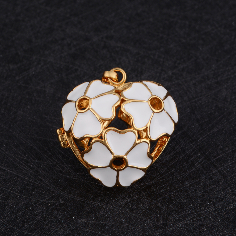 Gold-Plated Copper White Floral Design Hearts Angel Caller Pendant