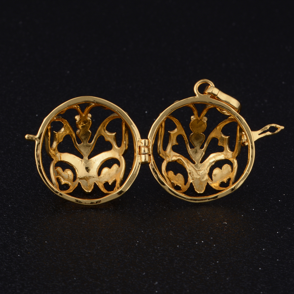 Gold-Plated Copper Butterfly Relaxing Wind Chime Necklace