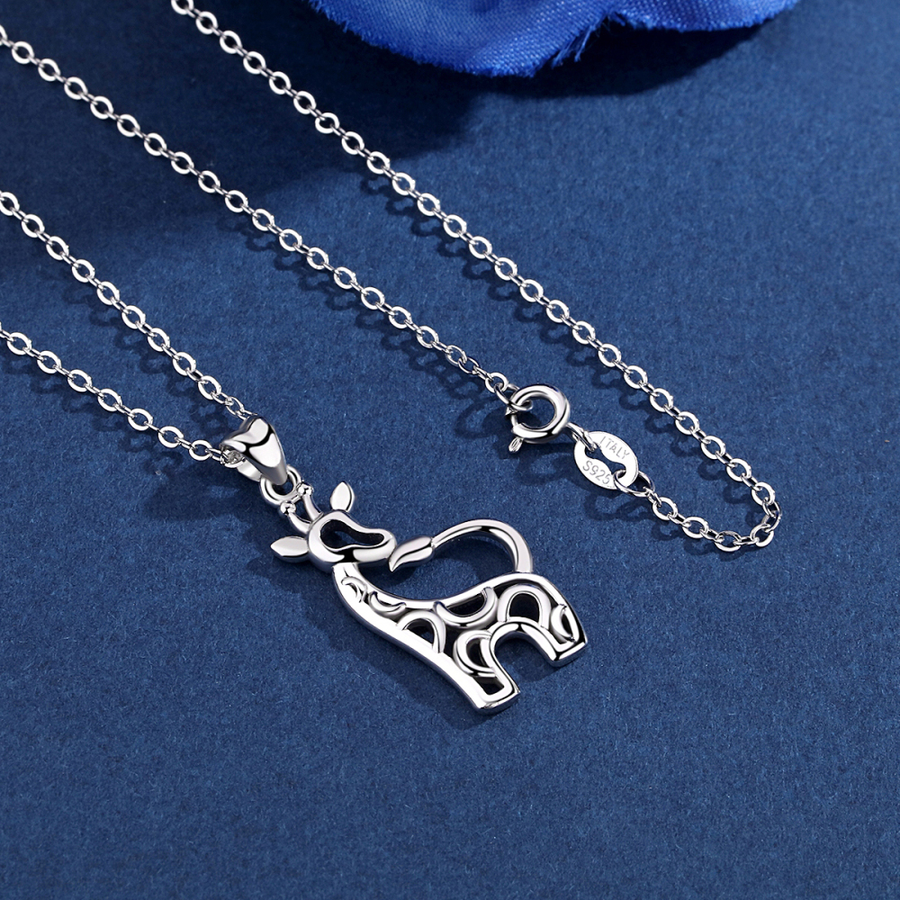 Elegant Animal Jewelry 925 Sterling Silver Giraffe Pendant Necklace