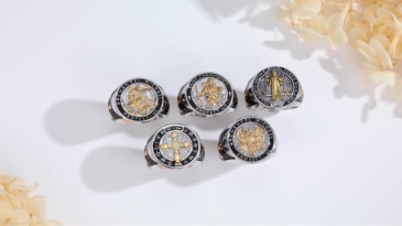 Catholic Devotion Signet Saint Benedict Figure Ring