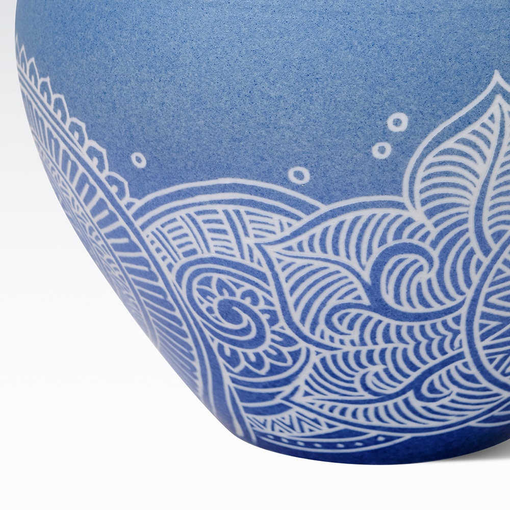 Ceramic | Sculpture | Tropical Whisper