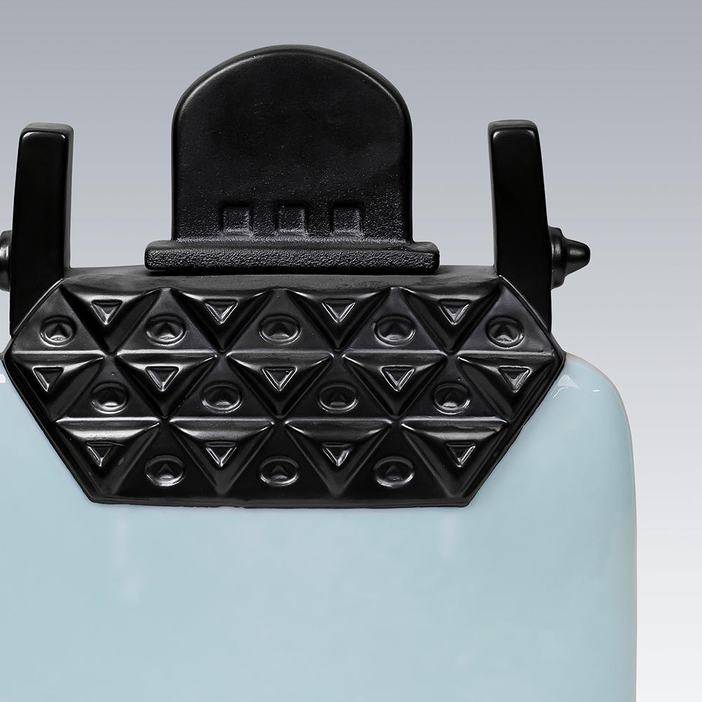 Ceramic | Sculpture | Ascend