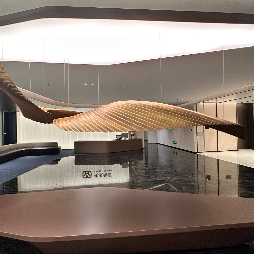 Sculptures | Feathered Drift