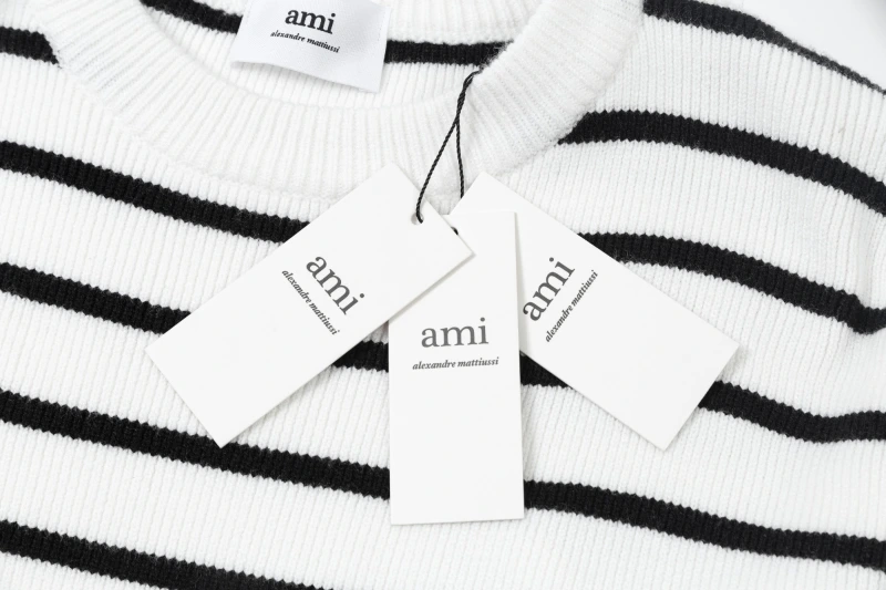 Ami Paris Trendy Spring and Autumn Trendy Western striped sweater, versatile round neck pullover knit base sweater