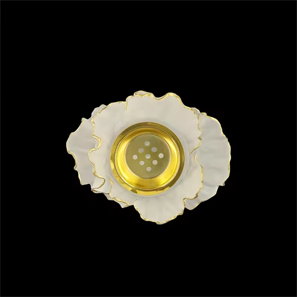 New design mini crystal bakhoor burner glass burner with a wavy gold line