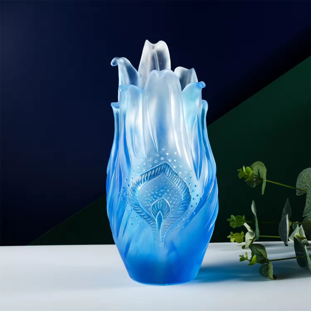 Wholesale Nordic Light Luxury Colorful High-value Crystal Vase Custom Middle-size Glass Flower Table Vase