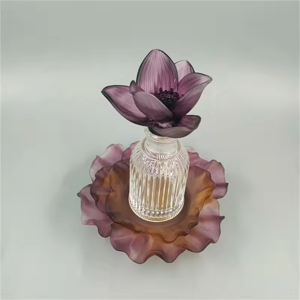 2021 European style handmade crystal glass flower bottle liu li gift crystal perfume bottle