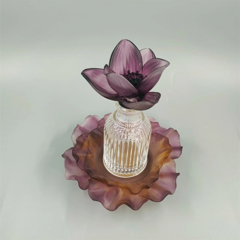 Decorations European Style Arab Style Handmade Crystal Cheap Crystal Perfume Bottle With Crystal Flower And Base