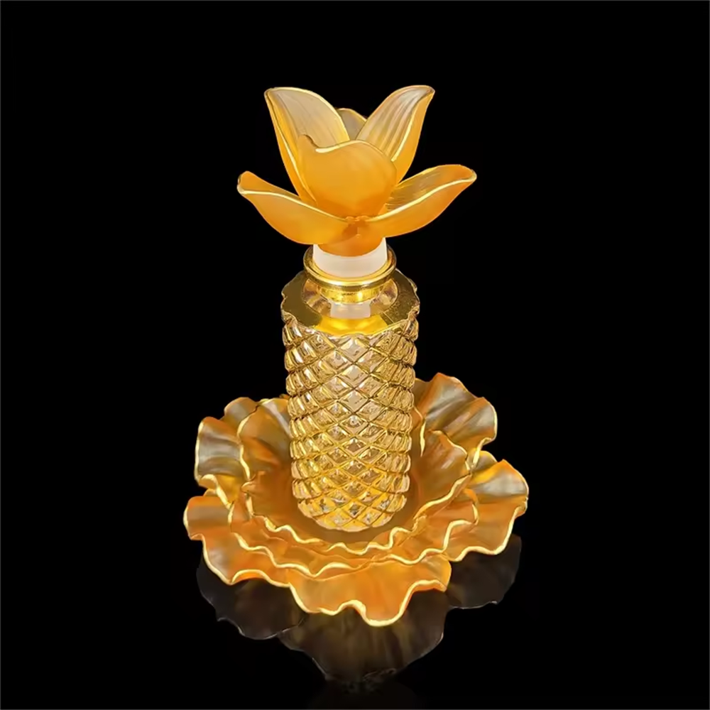 Custom luxury fragrance oil bottle with gold flower spray crystal perfume bottle