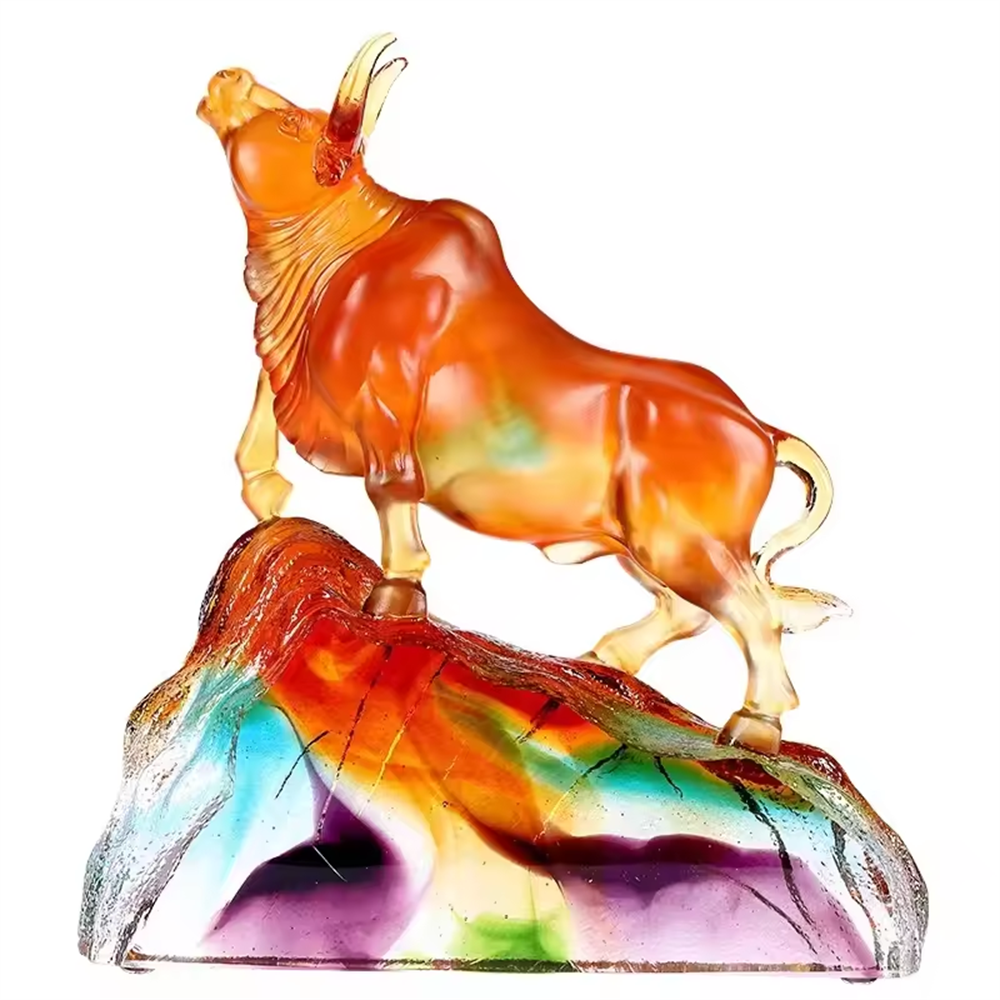 2022 Latest Crystal Animal Statue Liuli Crafts Bull Ornaments For Home Decoration And Giveaway
