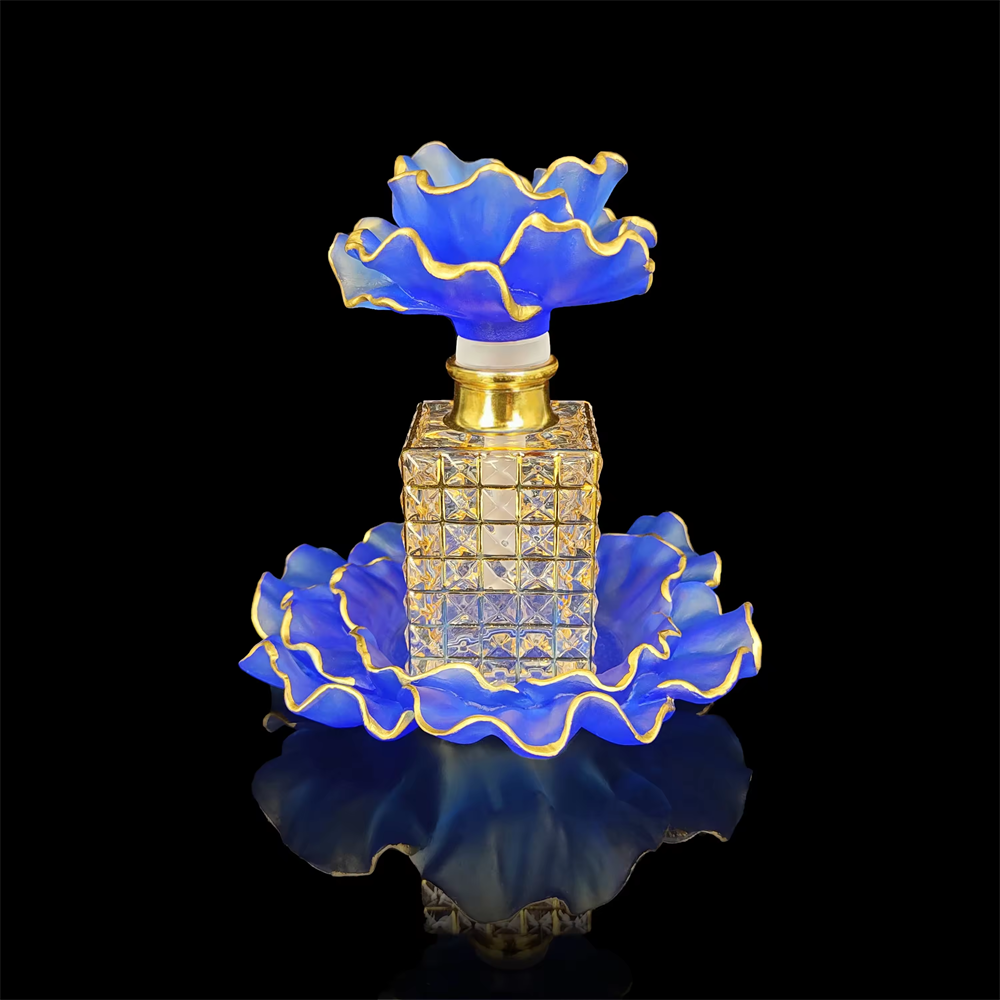 Luxury Beautiful High Quality Empty Spray Perfume Glass Bottle Flower Shaped Perfume Bottle For Souvenir Gift