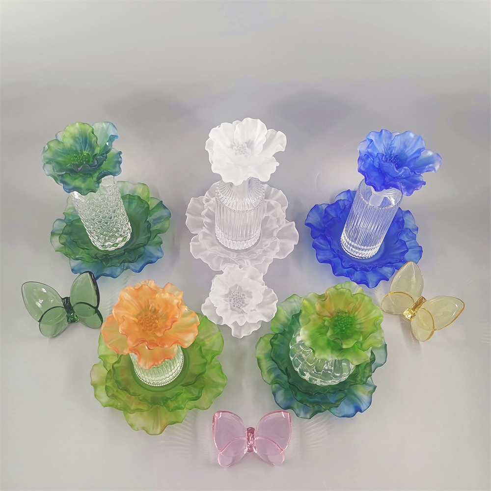 150 ml top flower crystal perfume bottle with crystal base round perfume bottle square perfume bottle
