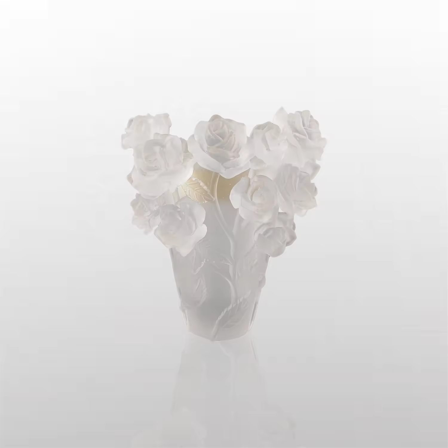 Favourable Price High Quality Crystal Carving Crafts Rose Crystal Incense Burner Modern Bakhoor Burner