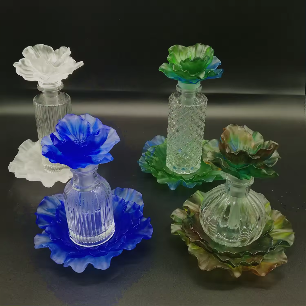 latest Middle East Style Crystal Perfume Bottle And Medkhan Burner Crystal Perfume Bottle