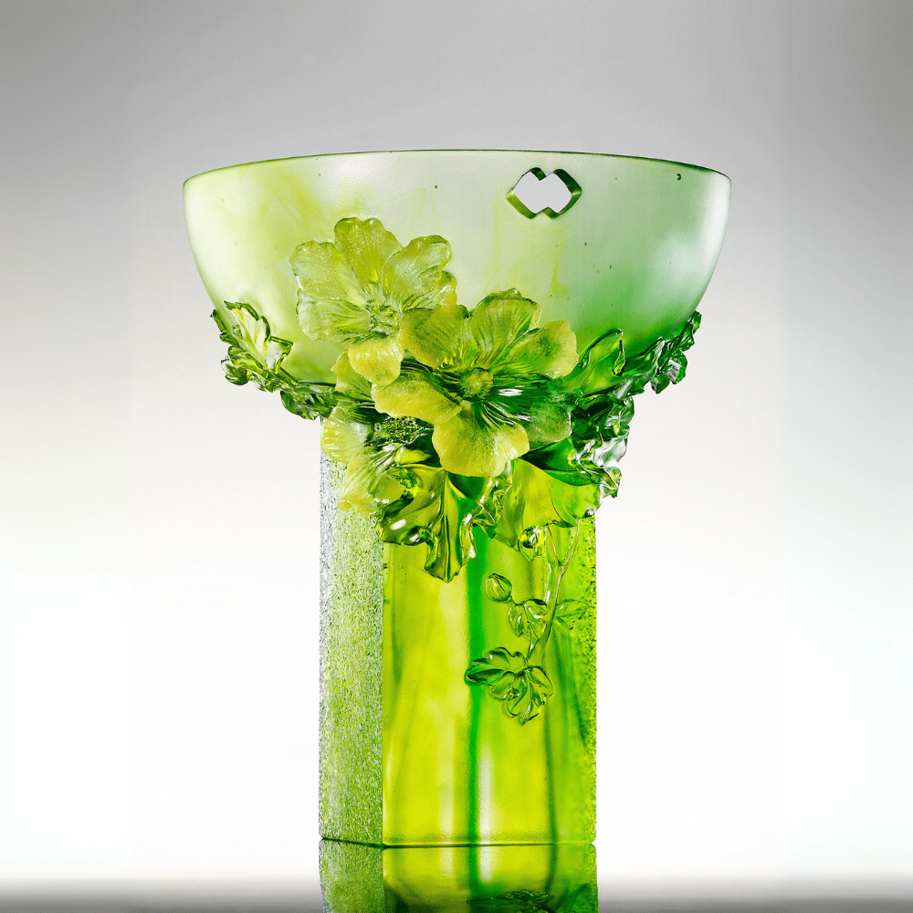 Crystal Floral Vase, Hibiscus, Embodiment of Beauty - Precious Hibiscus