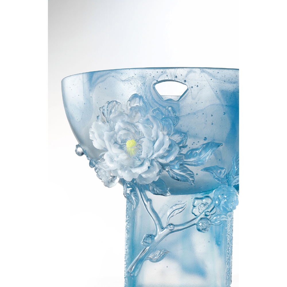Crystal Floral Vase, Peach Blossom, Embodiment of Beauty - Lush Peach Blossom
