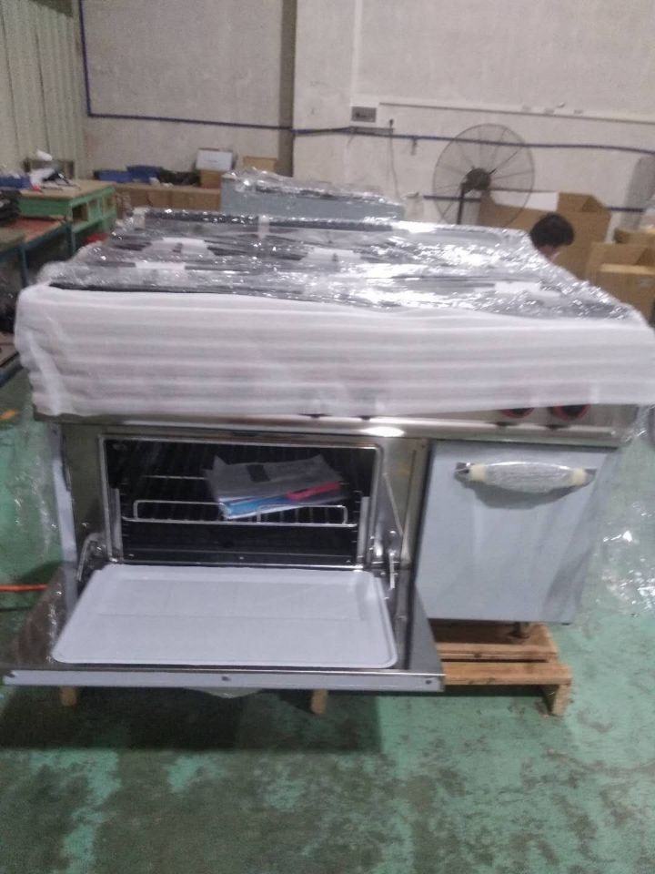 Commercial kitchen equipment 4 burner gas range  with griddle